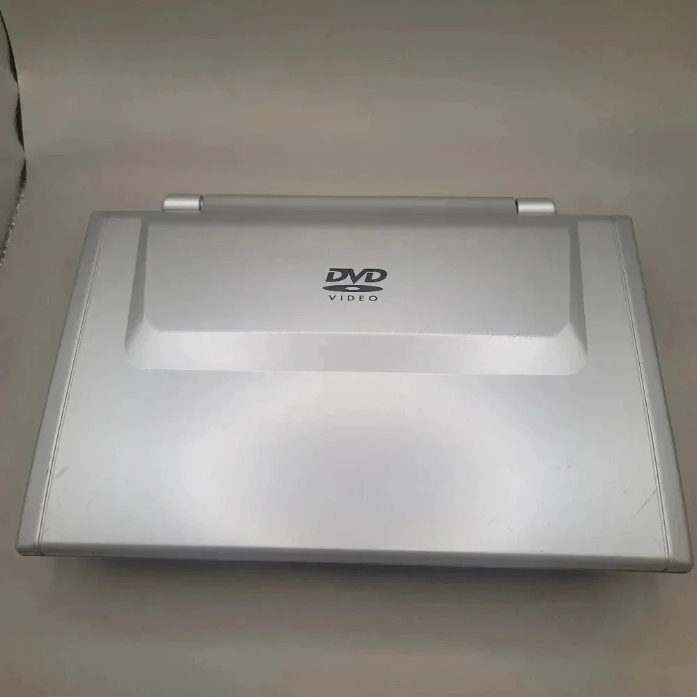 Kawasaki PVS10921 Portable DVD Player 9" LCD Screen TESTED 12V ADAPTER NOT INC.